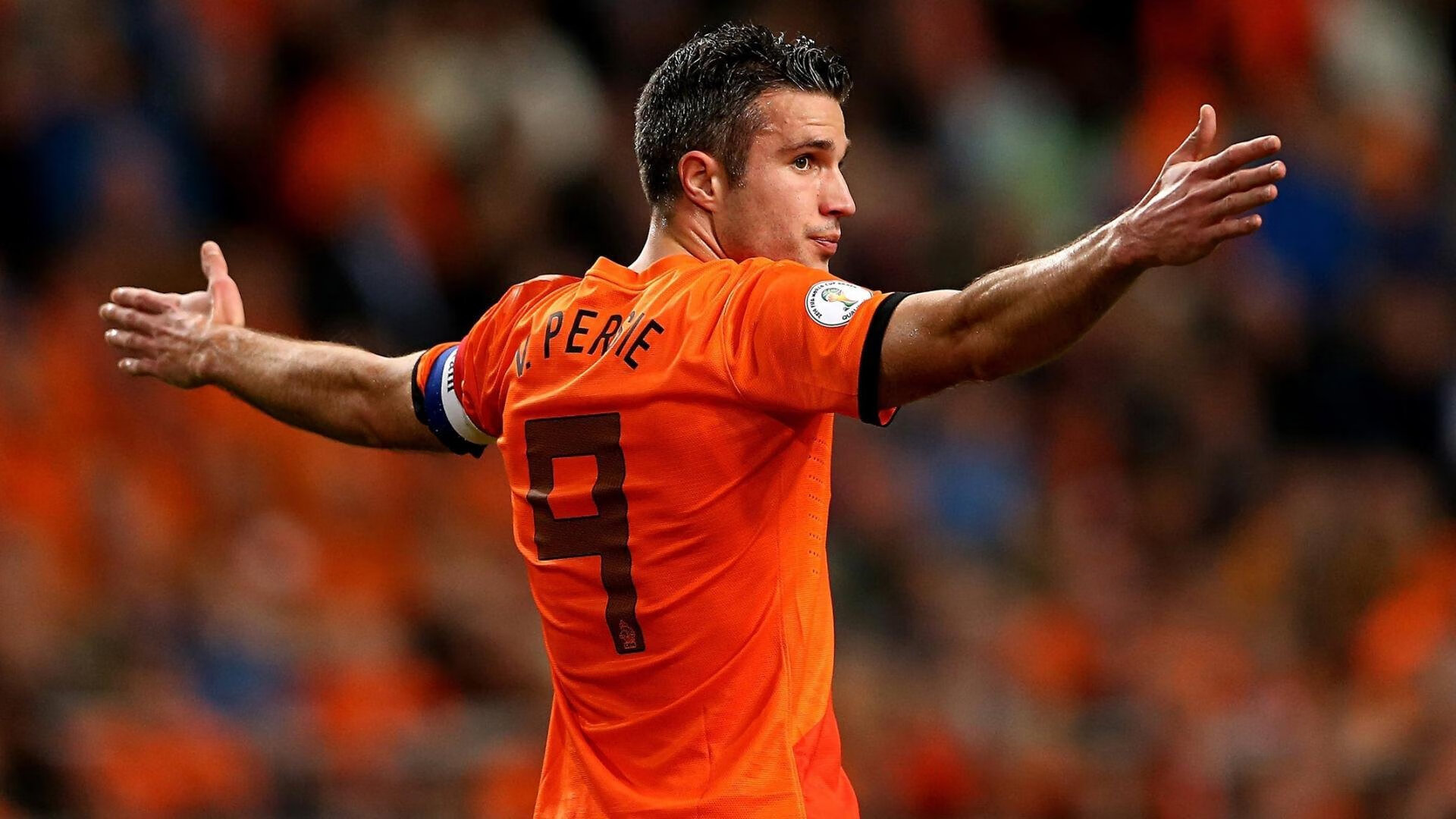 开云体育入口-格纳布里闪电五连鞭！关键节点连斩三球，拜仁疾风骤雨横扫塞维利亚